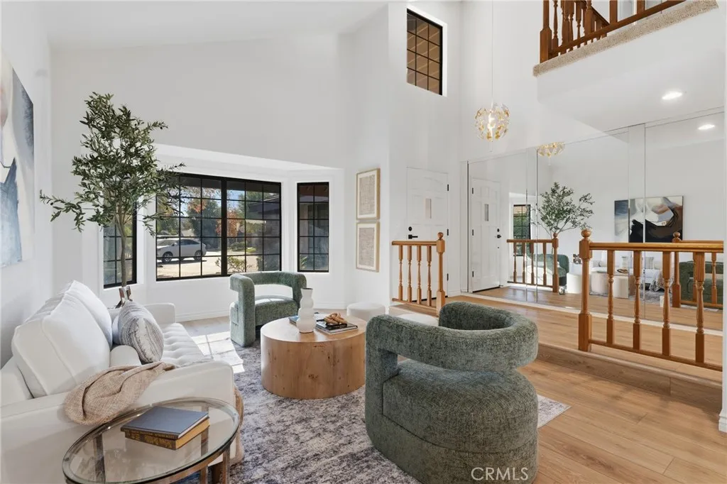 13033 Magnolia, Sherman Oaks, California 91423 home-pic-6